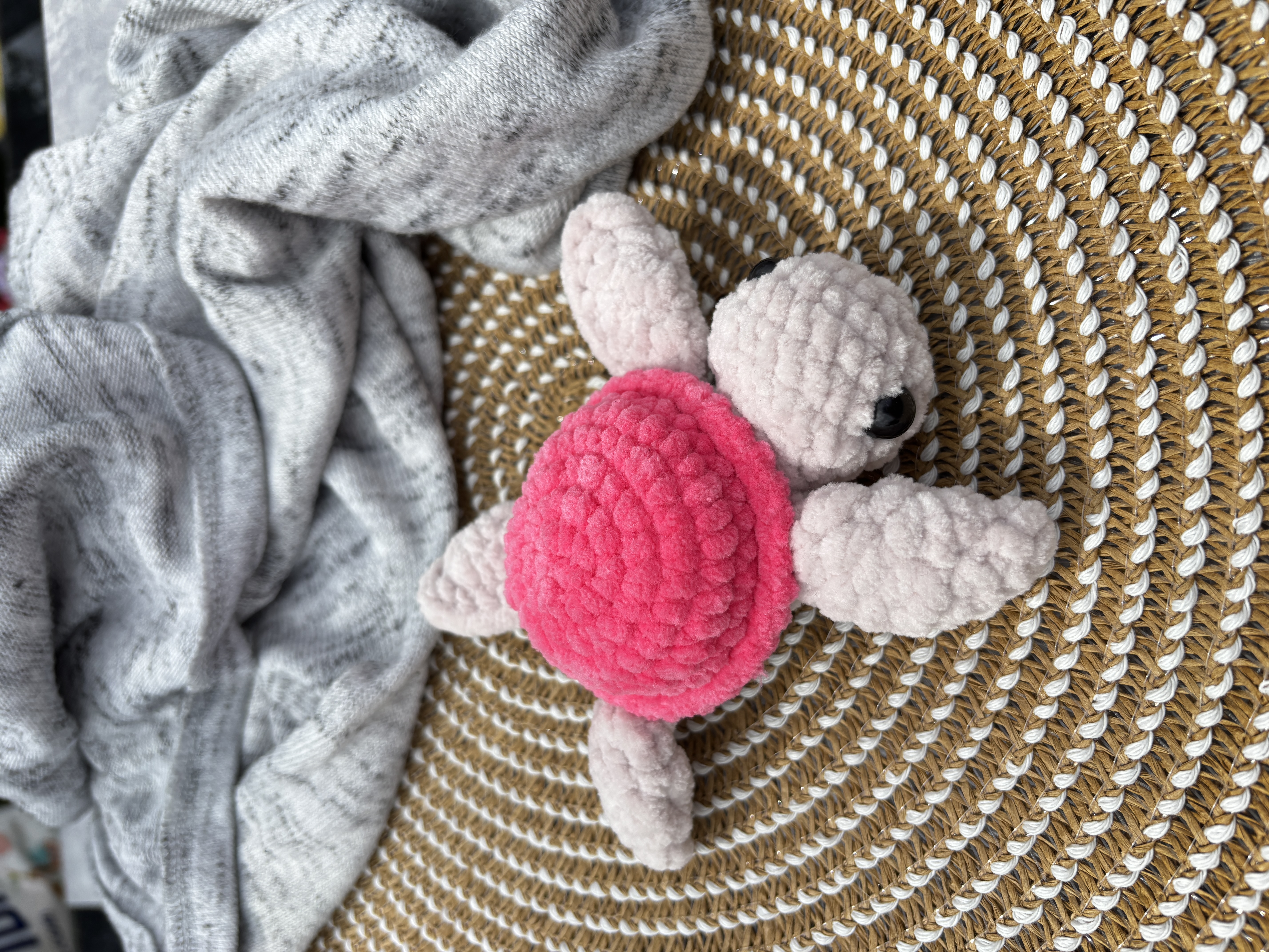 Háčkovaná Želvička tmavě růžová